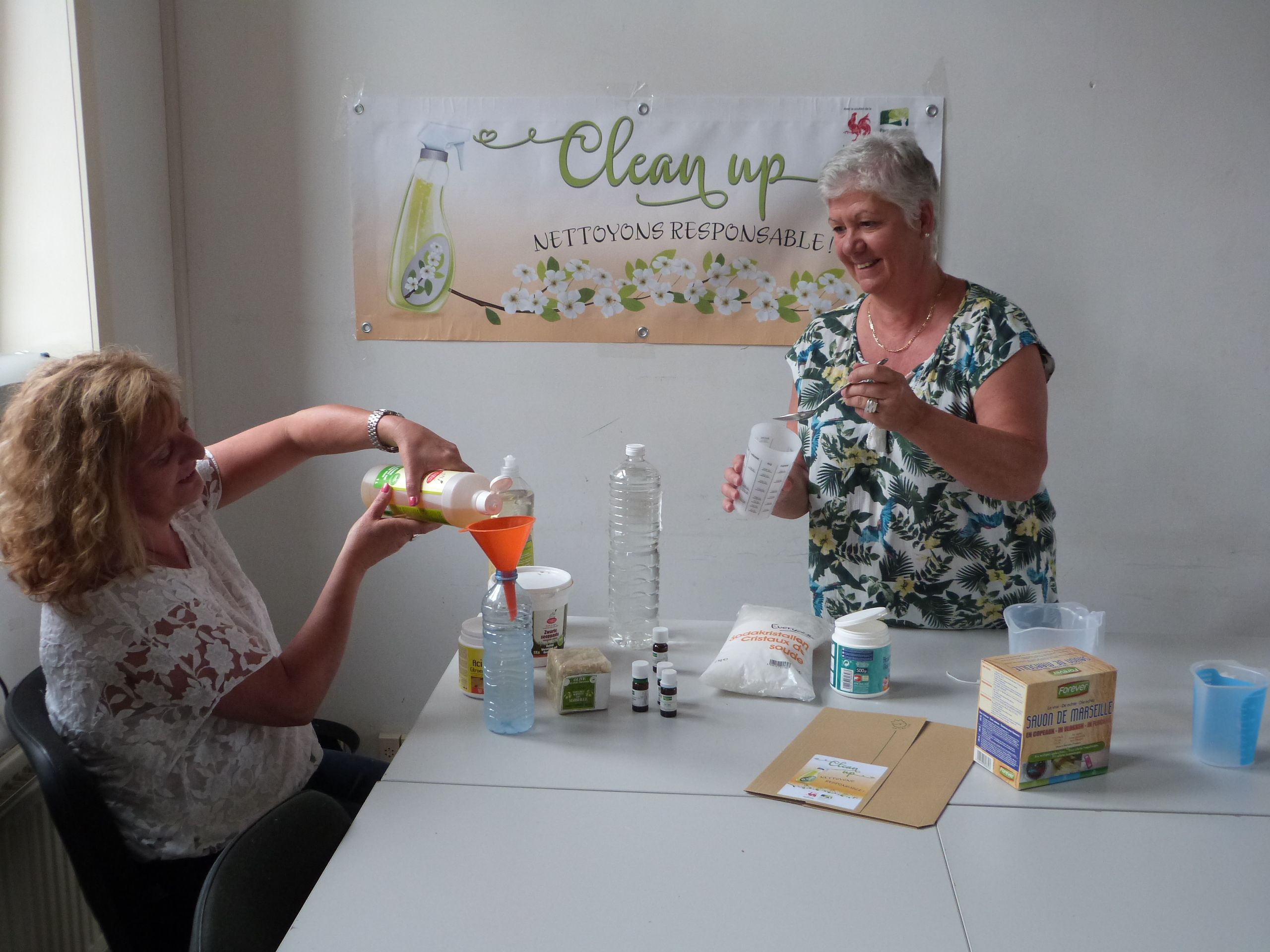 Clean up! Nettoyons responsable!